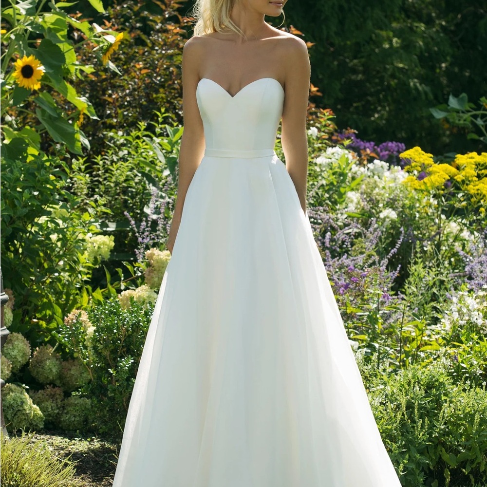 Justin Alexander Designer Wedding Dress